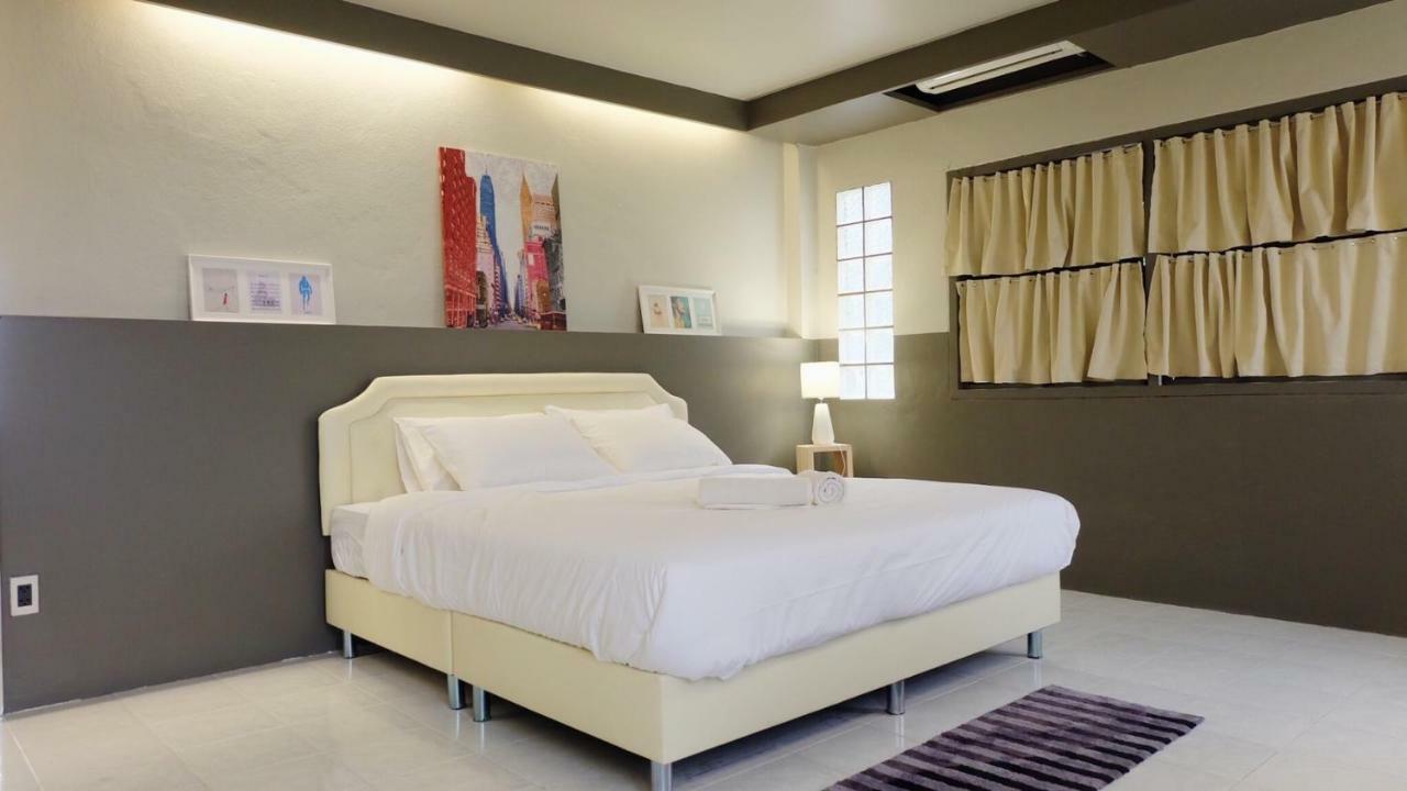 Why Not House Hostel Чиангмай Екстериор снимка